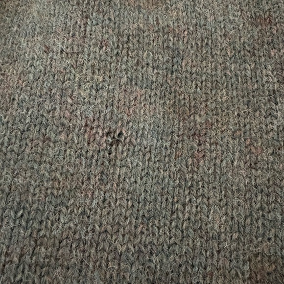 Eddie Bauer Wool Embroidered Floral Heavy Oversized Pullover Sweater - Picture 3 of 6